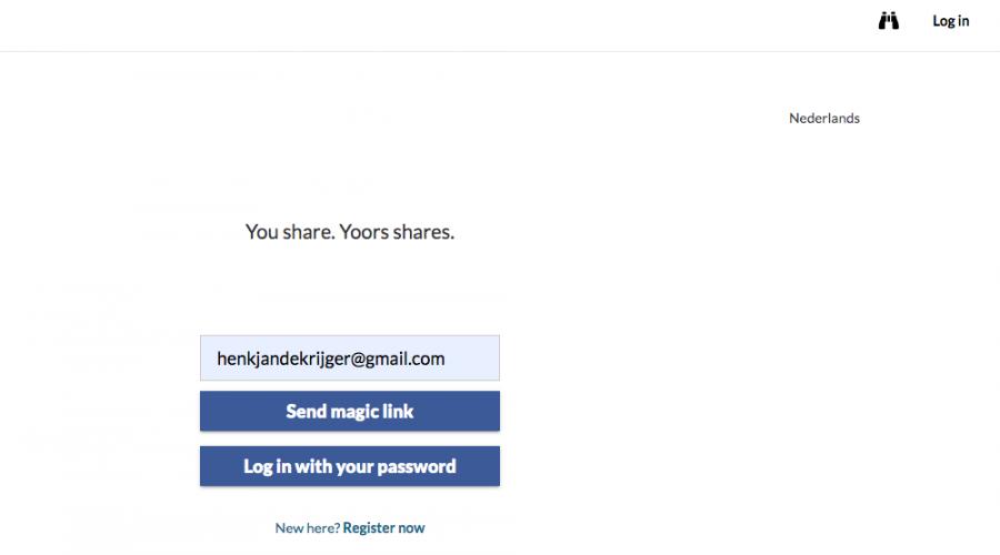 Login to Yoors is like this: