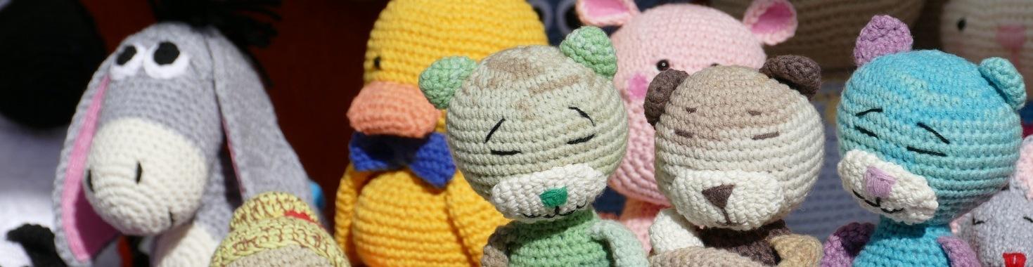 Easy Crochet Stress Balls Tutorial using Eyelash Yarn 