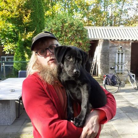 Ik #Marko  #Zwier  Op de #foto  met de #honden  van Mijn woon #begeleiders  van #Aveleijn .De  #hond