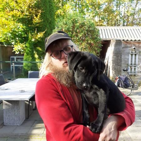 Ik #Marko  #Zwier  Op de #foto  met de #honden  van Mijn woon #begeleiders  van #Aveleijn .De  #hond