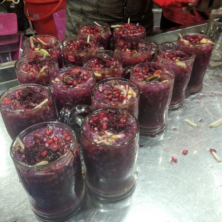 Each Glass contains around 500 ml Juice. 