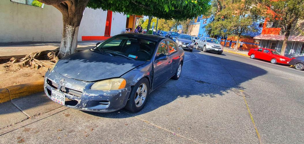 Het verkeer in Mexico; recht van de brutaalste