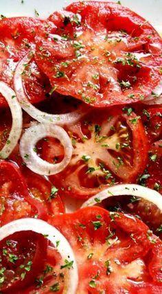 Voor bij de bbq spaanse tomatensalade