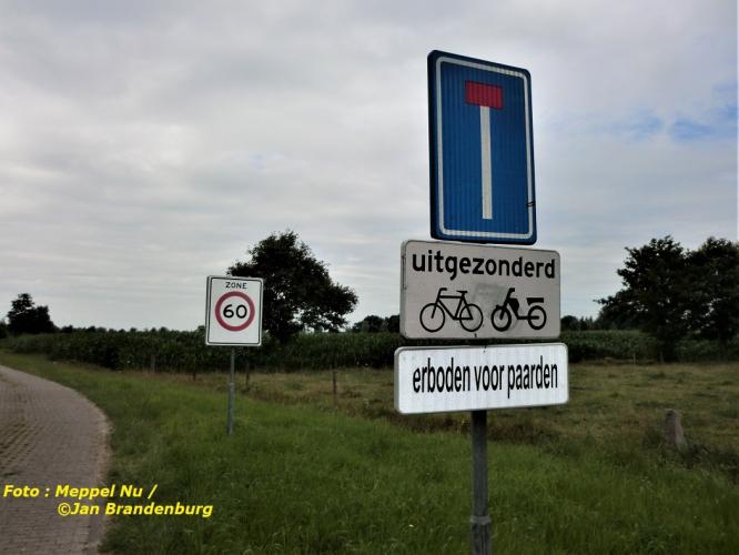 WIRWAR van verkeersborden :