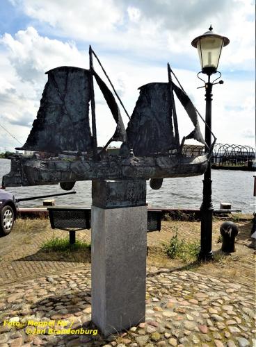 Statue (sculpture) the Two Hasselter Aachen: