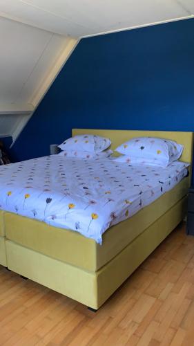 The sorrow that buying bed is called...