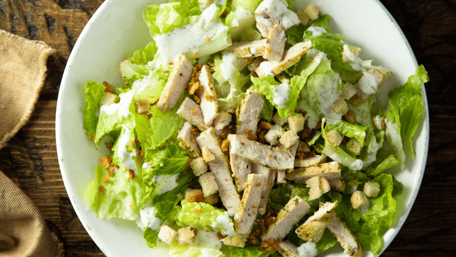 🥗 Simple Chicken Caesar Salad Recipe (Ready in 20 Minutes!)