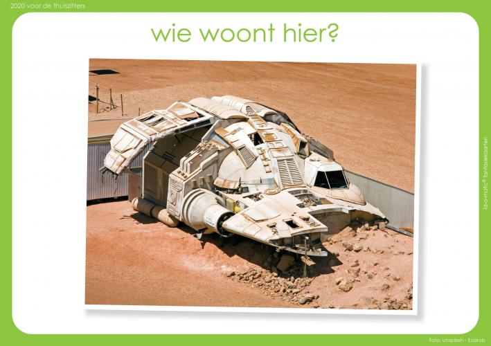 Drawing assignment: Who lives here?