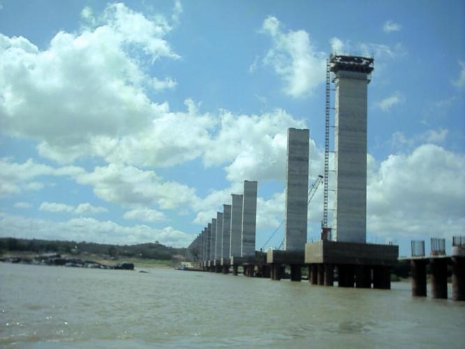 Mis recuerdos en fotos. Construcción del segundo puente sobre el Rio Orinoco