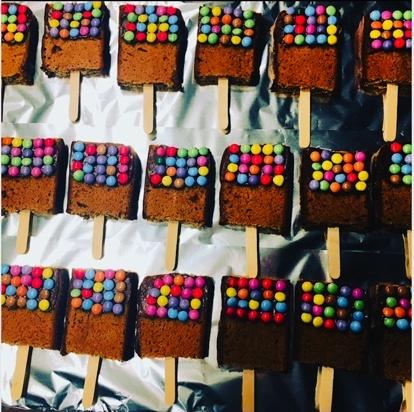 Vier jaar en trakteren op de basisschool?