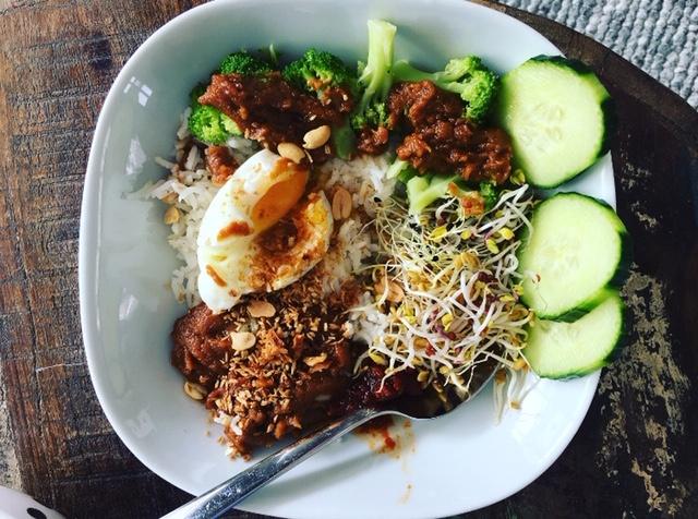 Recept: gado gado met kiemgroente