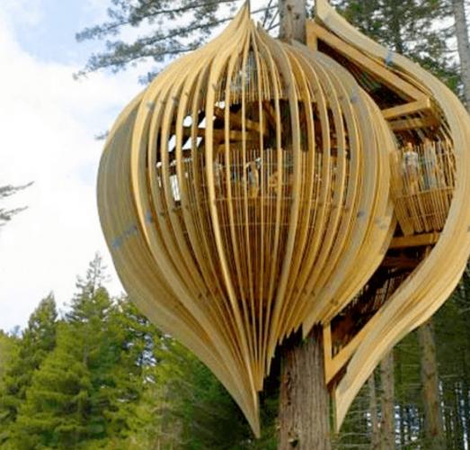 Rebuild with us a creative community Farm