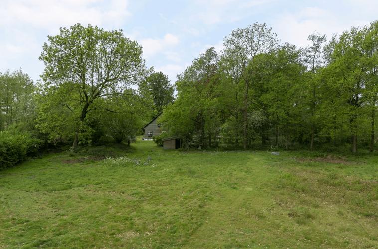 Rebuild with us a creative community Farm