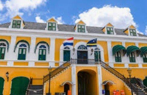Curacao  "porque Las Casa De Colores "