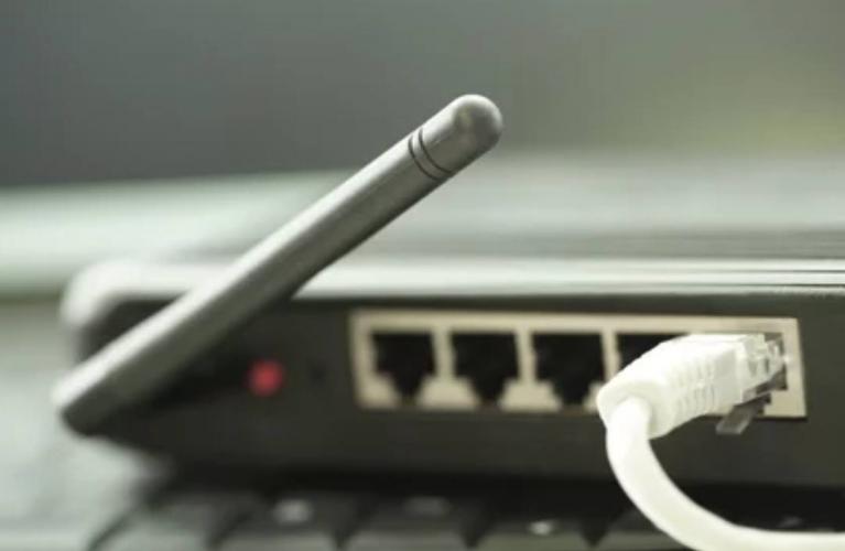 Factoren die uw internetverbinding kunnen beïnvloeden en vertragen 