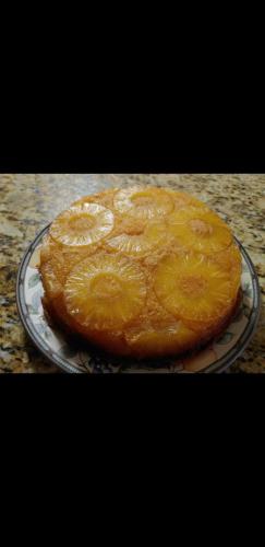 Rich pineapple cake 