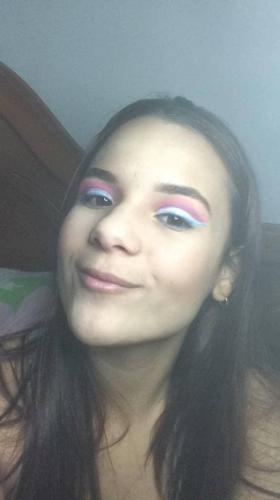 Make-up in heldere tinten