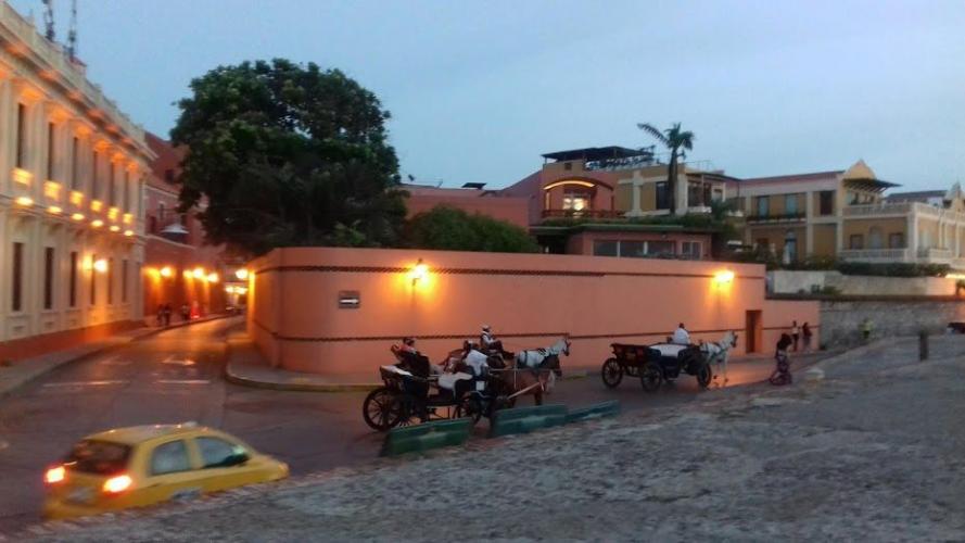 Reto en Yoors  " 10 OBRAS 10 DIAS 10 NOMINACIONES. casa de Gabo en Cartagena 