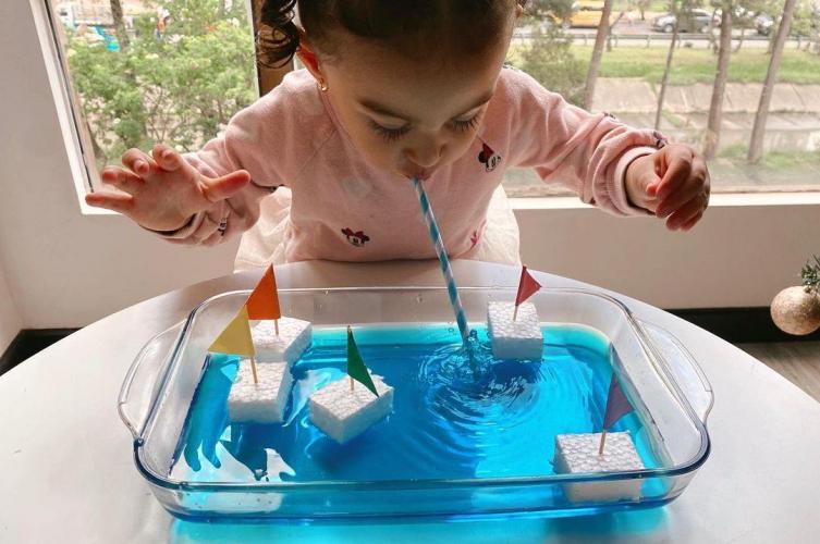 Once upon a time there was a small boat 