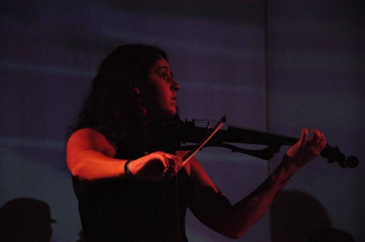 Masserratti 2 lts presentaba el show 