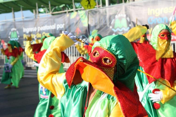 Disfutando el color del carnaval 