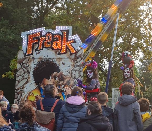 Halloween 🎃 👻🦇🧙‍♀️🧙‍♂️