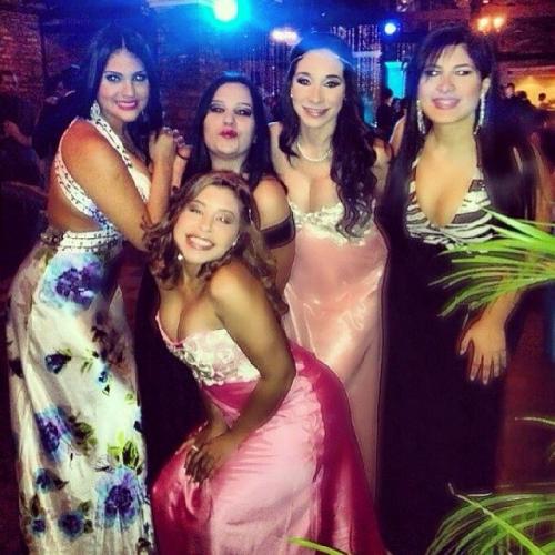 ¿Cómo ir vestida a un matrimonio? 