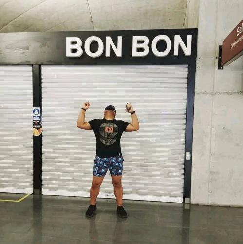 Por donde valla me dicen bon bon jaja