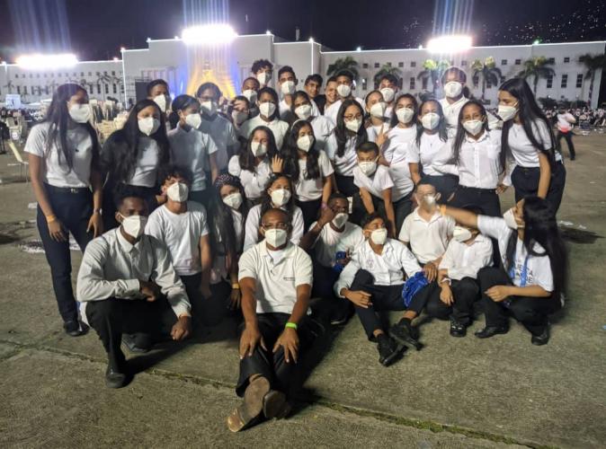 La seleccion de musicos participantes en este evento historico de Caja Seca  Municipio Sucre Estado Zulia.  Y allí mi primo participando y formando parte de la historia que si el eterno lo permite seremos aceptados para el record guines