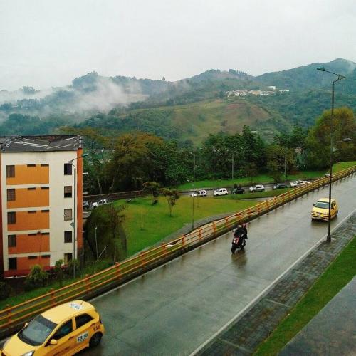 Una fría y bonita ciudad