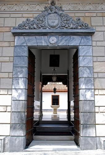 Si vas a Caracas, capital de Venezuela; no olvides visitar la casa de Bolivar, el libertador.