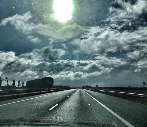 Heet onder mijn kont.