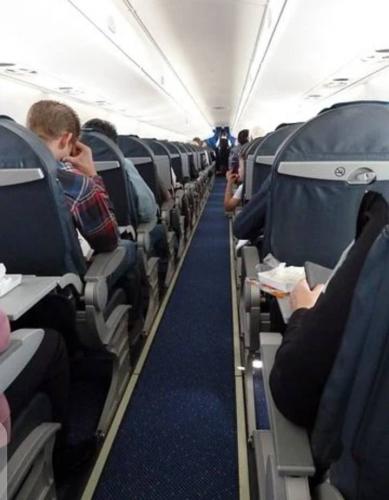 Hoe een stewardess te zijn