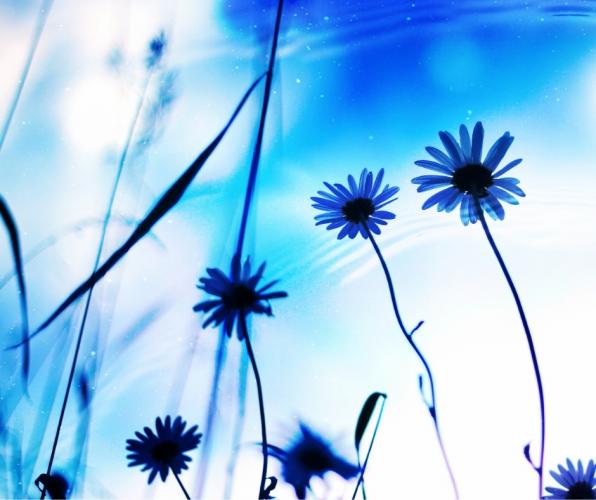 What two colours make blue?