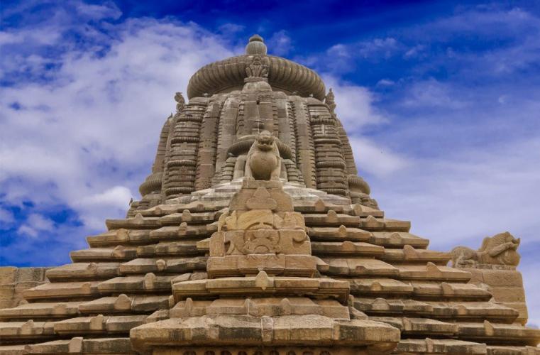 The New Face of Modern India in Travel &amp; Tour