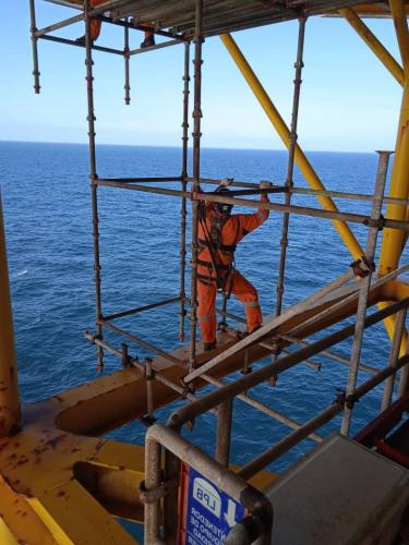 Cerca del mar y cerca del cielo
