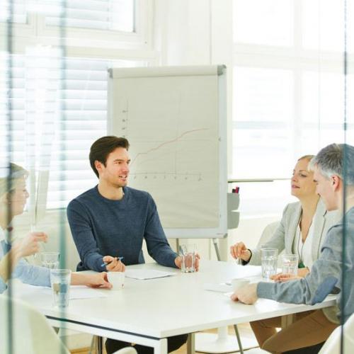 Reina Trust Building