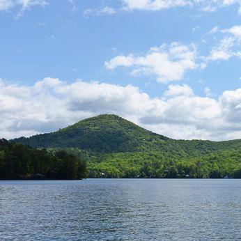 Harry Norman, REALTORS Luxury Lake and Mountain