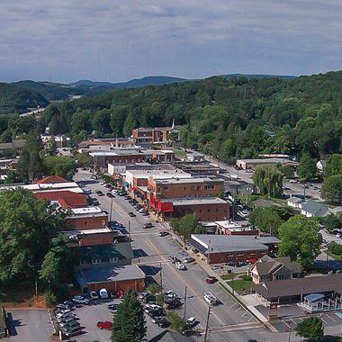 Harry Norman, REALTORS Luxury Lake and Mountain