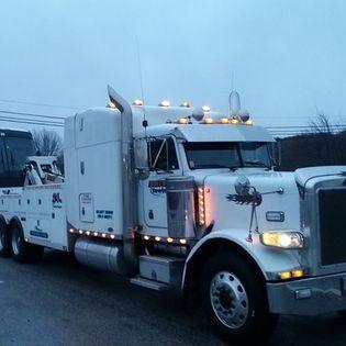 Bolton's Towing &amp; Repair