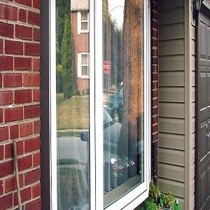 Roscoe Glass Company