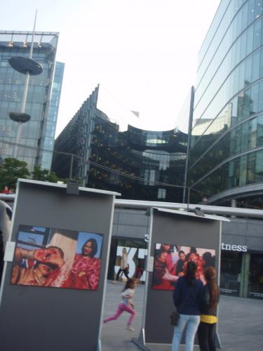 Rarely moment on photos.