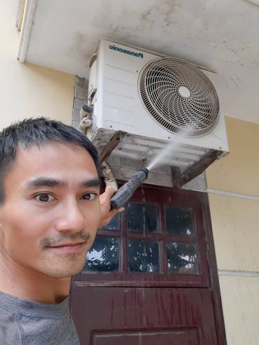 Young couple in Vietnam