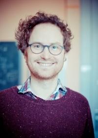 To ja mieszkam w polsce Moje hobby tto granie w gry