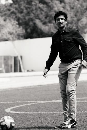 hi everyone! My name is Ali. I love to play football