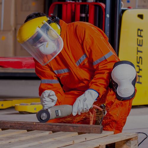 🛠️ Essential Industrial Workwear: Why Quality Gear Matters For Safety And Efficiency 🚧