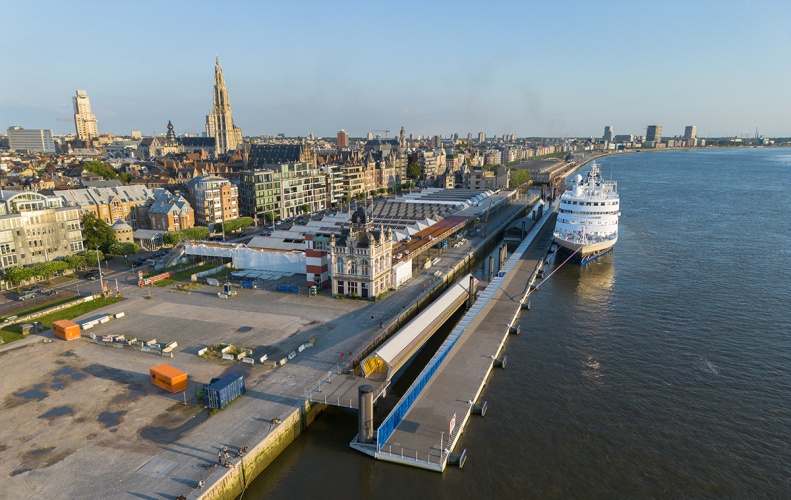 The cruise ship Hamburg visits Antwerp