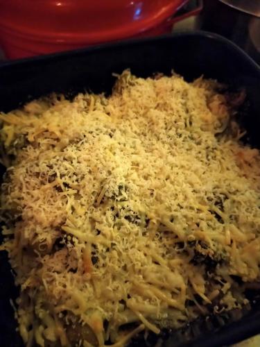 Snelle tortelloni ovenschotel vol carbohydrates & proteins.