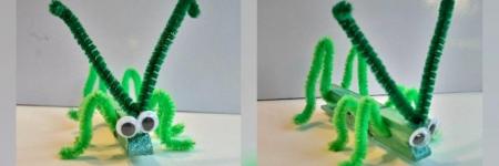 Sprinkhaan knutselen met chenille draad en wasknijper