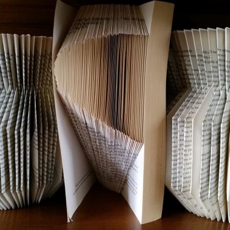 Gave blog. Ik ben sinds een paar maand ook aan het bookfolden.